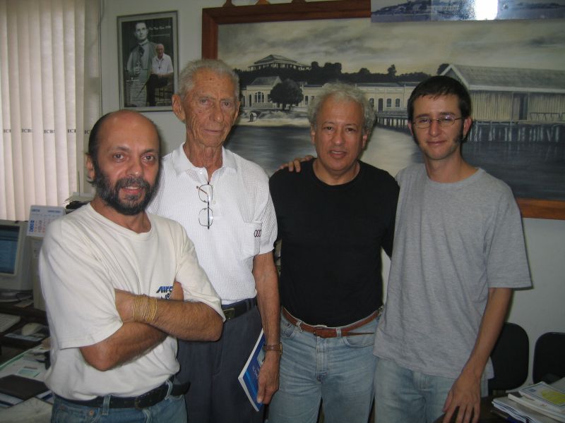 Marinho Andrade, Eymar Franco, Ulisses Capozzoli e Daniel Augusto, equipe da Grifa Mixer que produziu documentário sobre Fordlândia